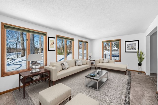 88 Basil Rd, Chicopee, MA 01020