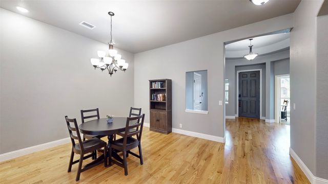 544 Wildriver Trail, Fort Worth, TX 76131