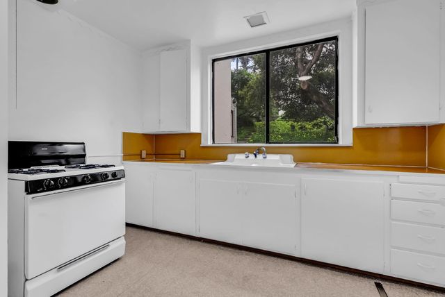 2340 Virginia St, Berkeley, CA 94709