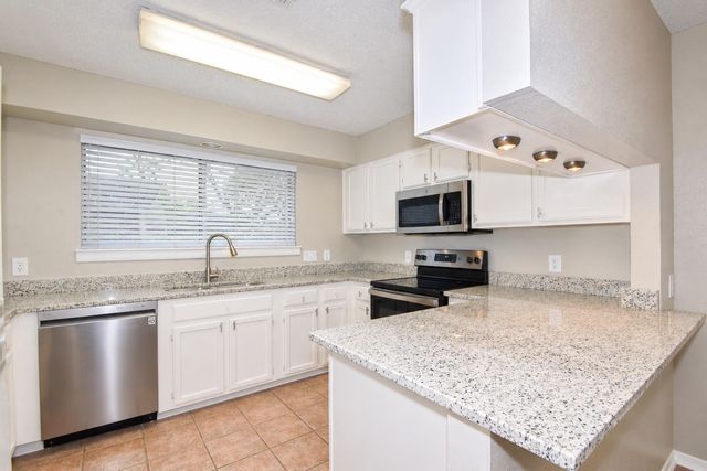 14203 Long River Court, Sugar Land, TX 77498