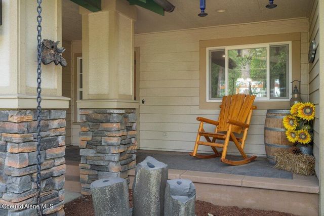 14860 W Pauline TRL, Rathdrum, ID 83858