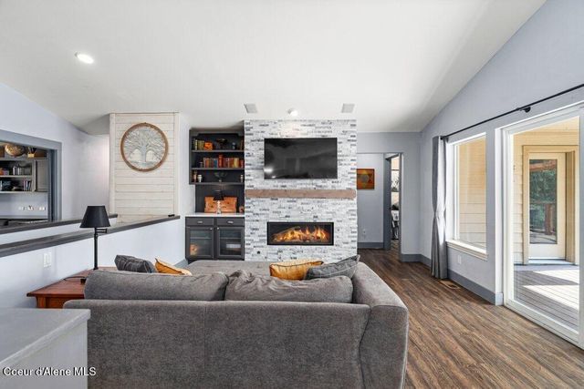 14860 W Pauline TRL, Rathdrum, ID 83858