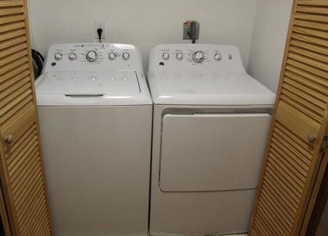 12112 St. Andrews Place 210, Miramar, FL 33025