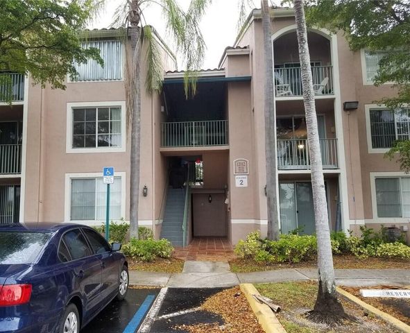 12112 St. Andrews Place 210, Miramar, FL 33025