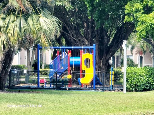 12112 St. Andrews Place 210, Miramar, FL 33025