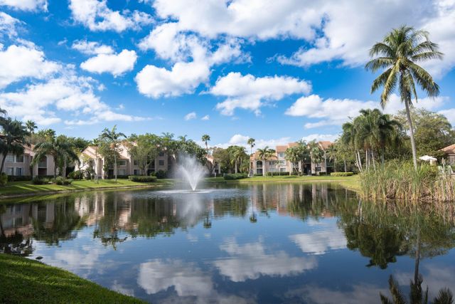 12112 St. Andrews Place 210, Miramar, FL 33025
