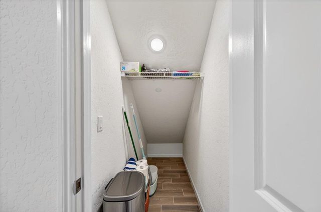 1956 Minarets Lane, Clovis, CA 93611