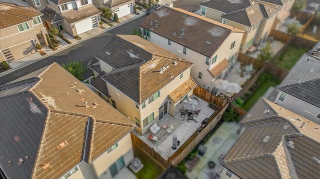 1956 Minarets Lane, Clovis, CA 93611