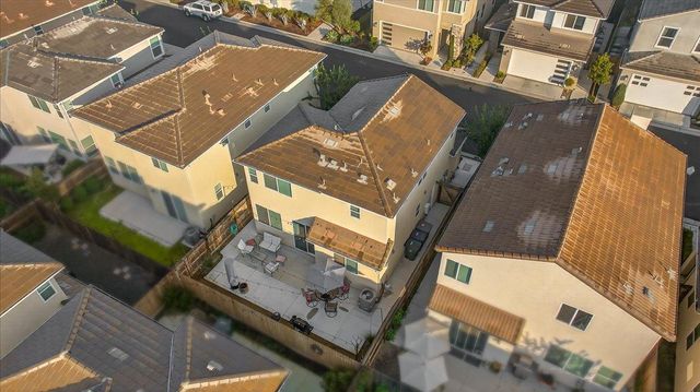 1956 Minarets Lane, Clovis, CA 93611