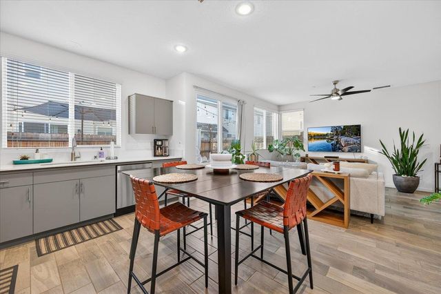 1956 Minarets Lane, Clovis, CA 93611