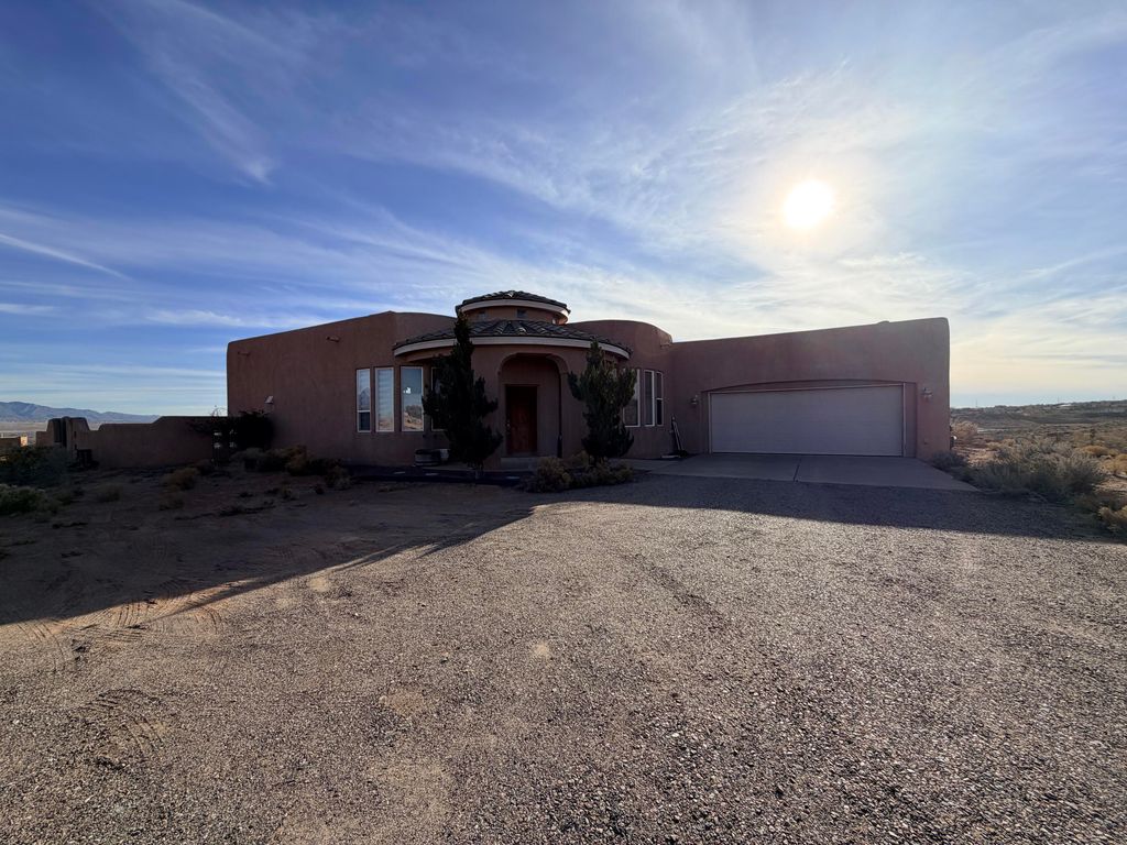 5610 Cody Road NE, Rio Rancho, NM 87144
