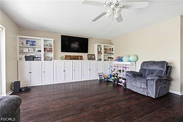 12421 Eagle Pointe CIR, Fort Myers, FL 33913