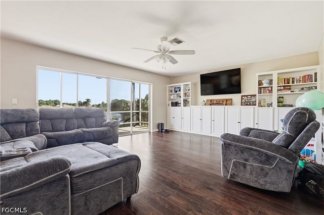 12421 Eagle Pointe CIR, Fort Myers, FL 33913