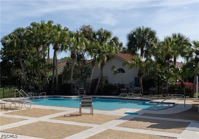 12421 Eagle Pointe CIR, Fort Myers, FL 33913