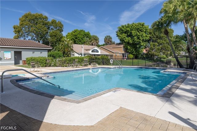 12421 Eagle Pointe CIR, Fort Myers, FL 33913