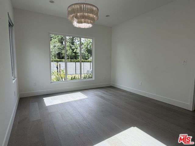 15122 Morrison Street, Sherman Oaks, CA 91403