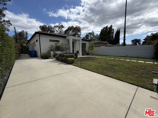 15122 Morrison Street, Sherman Oaks, CA 91403
