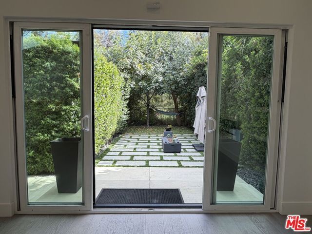 15122 Morrison Street, Sherman Oaks, CA 91403