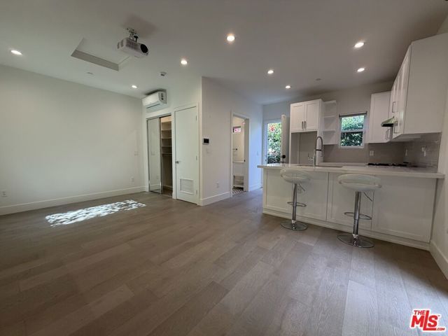 15122 Morrison Street, Sherman Oaks, CA 91403