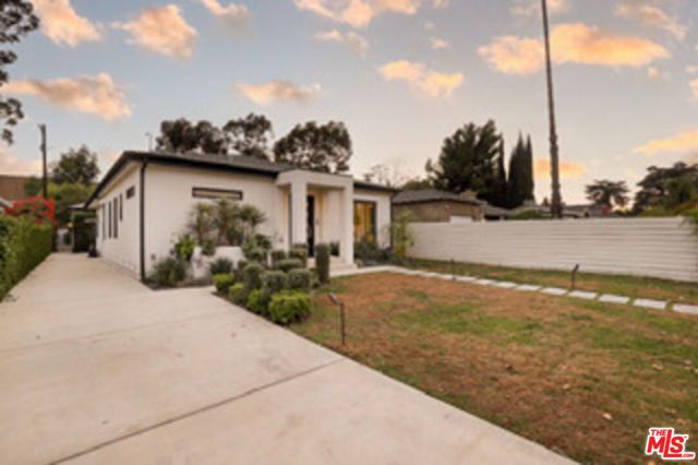 15122 Morrison Street, Sherman Oaks, CA 91403