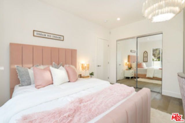 15122 Morrison Street, Sherman Oaks, CA 91403