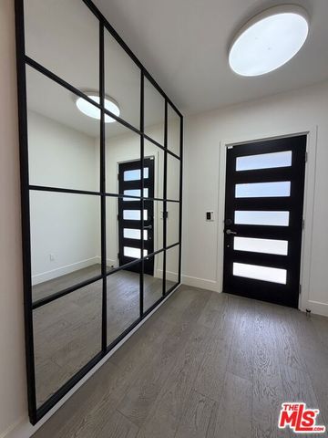 15122 Morrison Street, Sherman Oaks, CA 91403