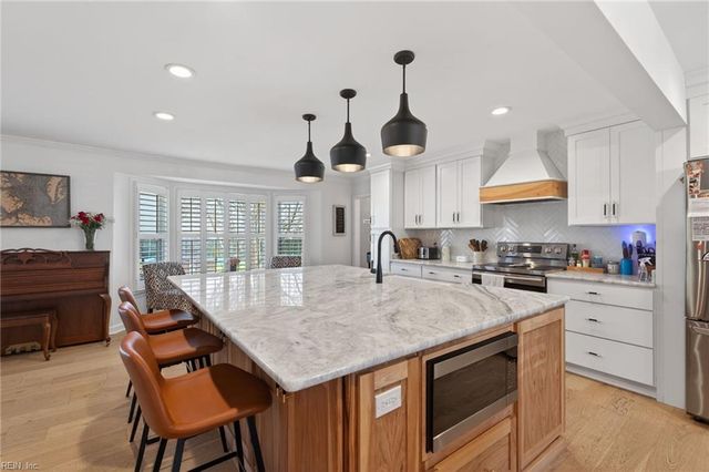 1208 Wickford LNDG, Virginia Beach, VA 23464