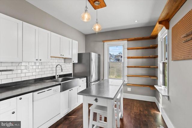 212 CHESTNUT ST, Lebanon, PA 17042