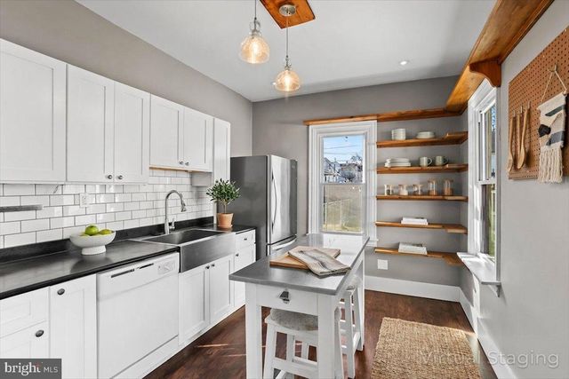 212 CHESTNUT ST, Lebanon, PA 17042