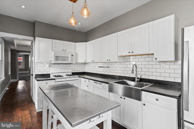 212 CHESTNUT ST, Lebanon, PA 17042