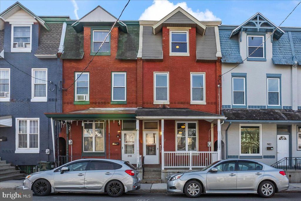 212 CHESTNUT ST, Lebanon, PA 17042