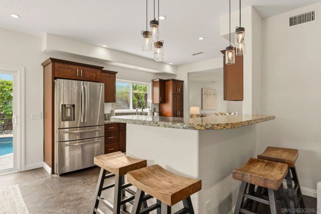 981 Robin Ct., San Marcos, CA 92078