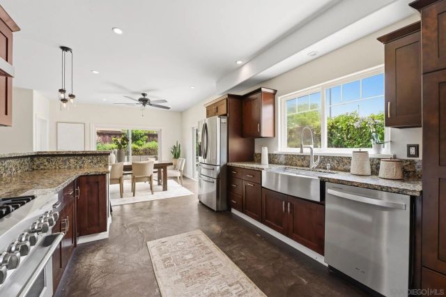 981 Robin Ct., San Marcos, CA 92078