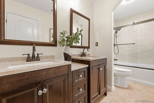 981 Robin Ct., San Marcos, CA 92078