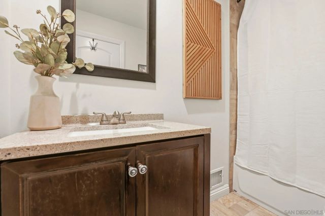 981 Robin Ct., San Marcos, CA 92078
