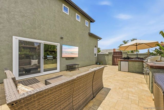 981 Robin Ct., San Marcos, CA 92078