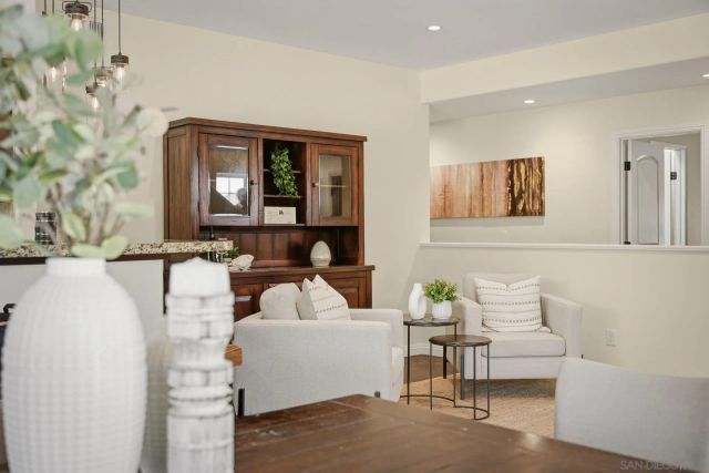 981 Robin Ct., San Marcos, CA 92078