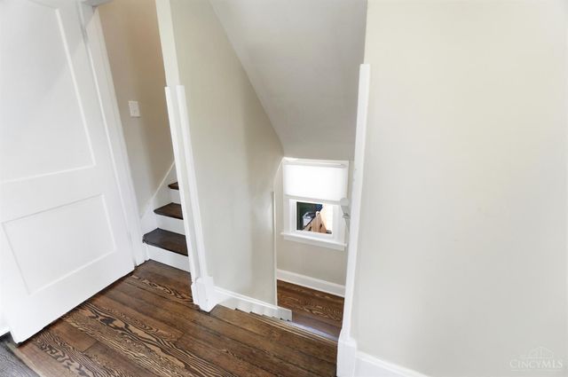 3315 Bevis Avenue, Cincinnati, OH 45207