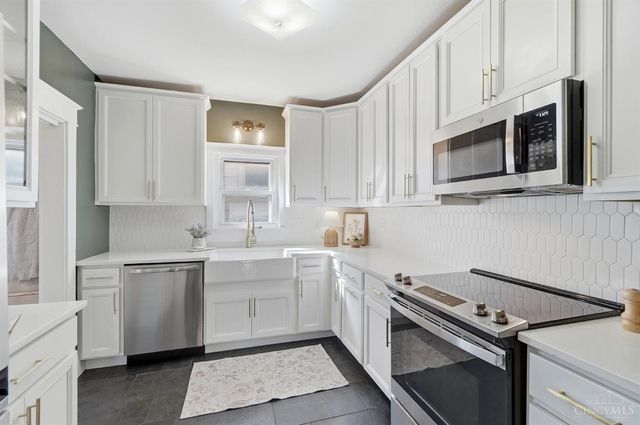 3315 Bevis Avenue, Cincinnati, OH 45207