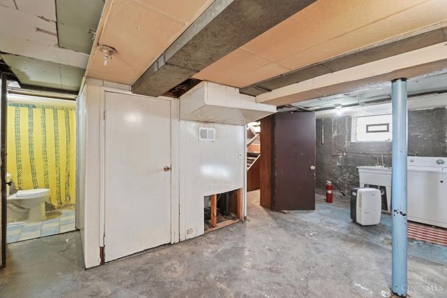 3315 Bevis Avenue, Cincinnati, OH 45207