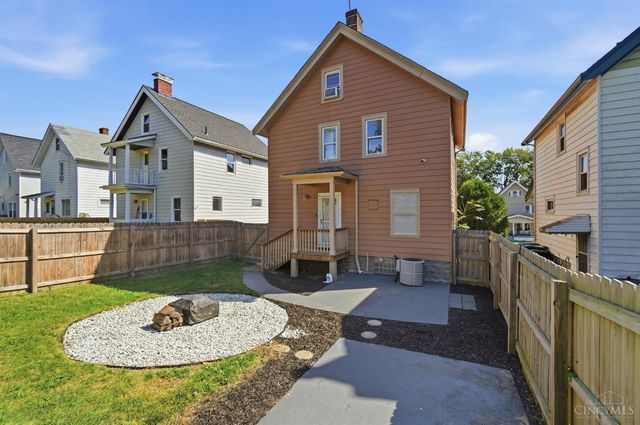3315 Bevis Avenue, Cincinnati, OH 45207