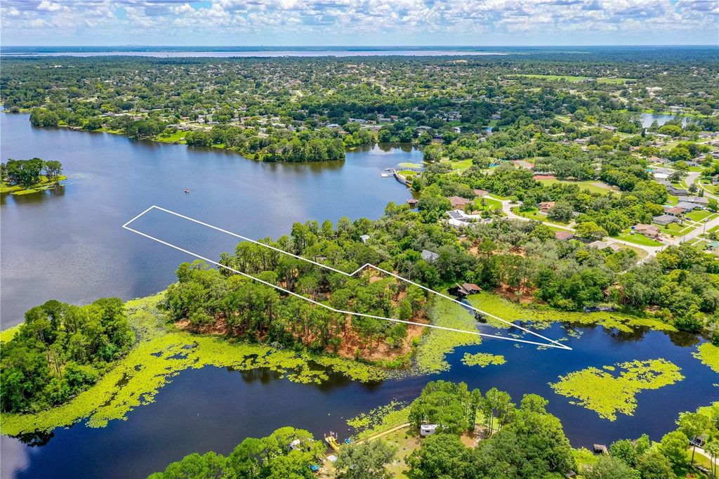 Image 2 of property listing at TWIN OAK STREET, Deltona, FL 32725