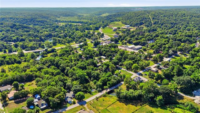 308 Flickinger Street, Sulphur Springs, AR 72768