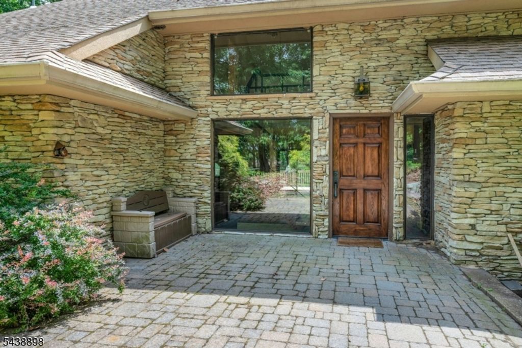 737 Ridge Rd, Kinnelon Boro, NJ 07405 — photo 2