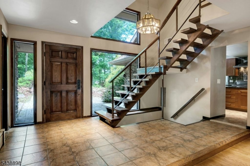 737 Ridge Rd, Kinnelon Boro, NJ 07405 — photo 3