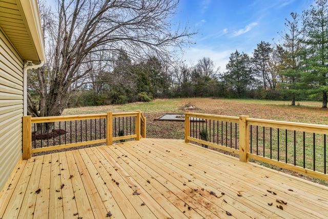 126 Cody Ct, Portland, TN 37148