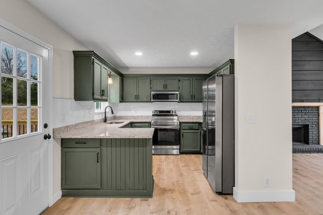 126 Cody Ct, Portland, TN 37148