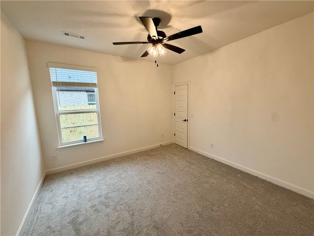 1814 Farmer Street, Pea Ridge, AR 72751