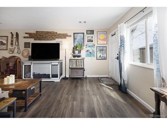 7700 W Glasgow Pl 15B, Littleton, CO 80128