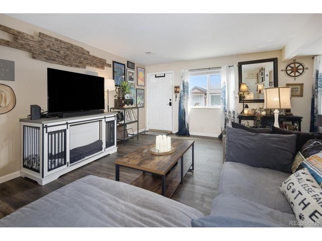7700 W Glasgow Pl 15B, Littleton, CO 80128